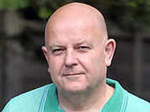 Supporting image for story: Sacked firefighter accepts settlement