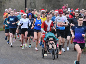 Supporting image for story: Watch: Park runners flock to Shrewsbury in their hundreds on a record-breaking day