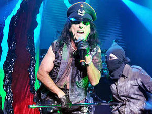 Supporting image for story: Alice Cooper bringing Fright Night to Birmingham NIA