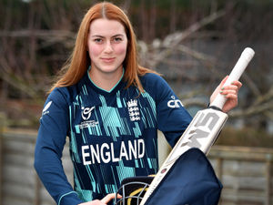Supporting image for story: Ellie Anderson stars as England set up a semi-final