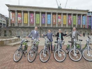 Supporting image for story: Free cycle hire for Commonwealth Games