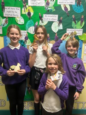 The winners from Ysgol LLanfechain with their dragons