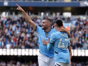 Supporting image for story: Mateo Kovacic at the double as Manchester City come from behind against Fulham