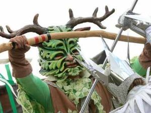 Supporting image for story: Huge turnout for Green Man battle