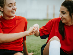 Supporting image for story: Try-ing something new: Lichfield housebuilder offers free rugby starter packs to locals as England reach World Cup final