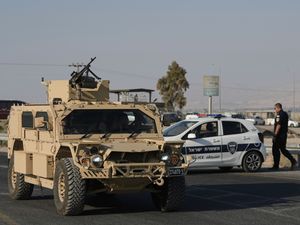 Supporting image for story: Two killed at West Bank crossing as ‘four soldiers die’ in Gaza offensive