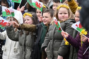School children await the arrival of the Prince and Princess of Wales for their visit to the Oriel Davies art gallery in Newtown to see a project supporting the wellbeing of the children and young people in the local area, ahead of St David's Day. Picture date: Thursday February 26, 2026. Photo credit: Doug Peters/PA Wire