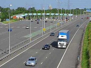 Supporting image for story: Essington residents get chance to view motorway link road