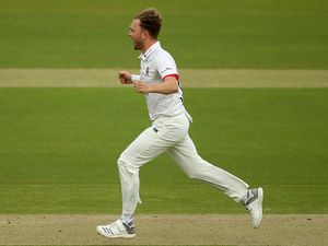 Supporting image for story: Sam Cook gets England chance for Zimbabwe Test