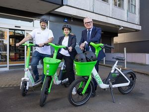 Supporting image for story: Lime bikes to be rolled out across West Midlands - including Wolverhampton, Sandwell, Dudley and Walsall