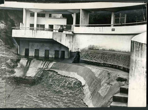 The zoo's Tecton bear ravine, pictured here in 1970, was always one of the zoo's most celebrated buildings, carefully designed to give the best possible view..
