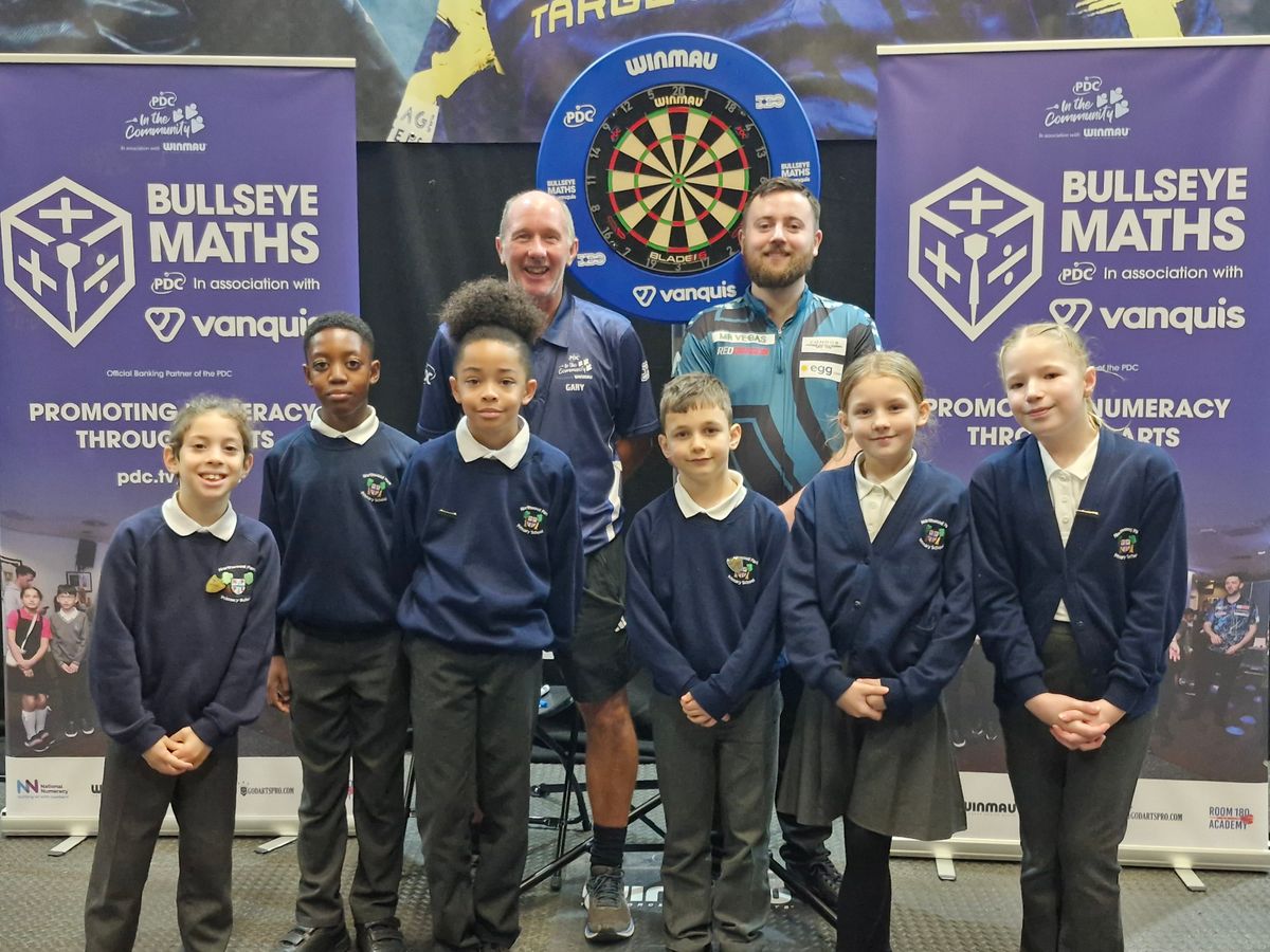 Darts and maths come together as Wolverhampton schoolchildren enjoy fun session with stars of the game
