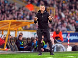 Supporting image for story: Gary O'Neil sends message to Wolves fans after difficult start