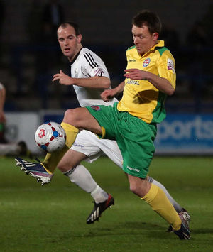Lloyd Ellams of Vauxhall Motors and Robbie Booth of AFC Telford United