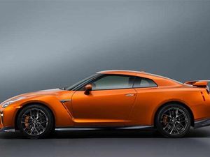 Supporting image for story: Nissan GT-R review: Shock and more