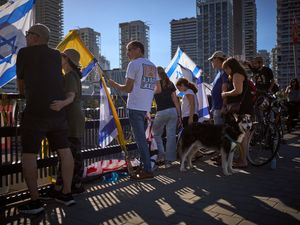 Supporting image for story: Tensions rise as Israel says body released by Hamas was not that of a hostage