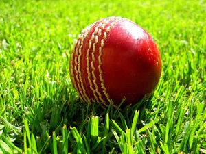 Supporting image for story: Poor batting
is costly for
Shrewsbury