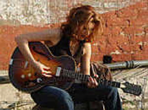 Supporting image for story: Lisa's got the bon voyage blues