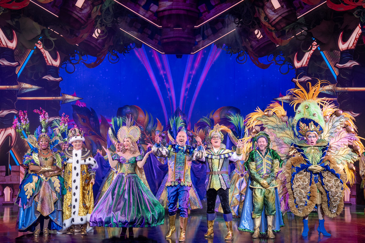 The magic of panto: Robin Hood at the Birmingham Hippodrome five stars! - review