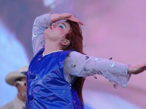 Supporting image for story: CMAT ‘did not sleep’ and felt ill before Glastonbury set on the main stage