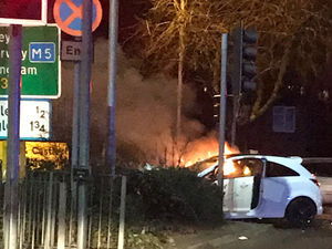 Supporting image for story: Two injured as cars go up in flames after Birmingham New Road crash