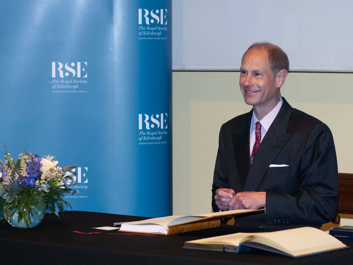 Duke of Edinburgh becomes fellow of Royal Society of Edinburgh