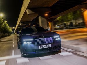 Supporting image for story: New Black Badge Spectre becomes Rolls-Royce’s most powerful model