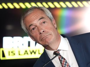 Supporting image for story: Farage says Reform UK would carry out ‘mass deportation’ of small boat arrivals