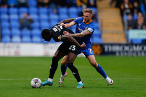 Carl Winchester of Shrewsbury Town and Corey Blackett-Taylor of Charlton Athletic (AMA)