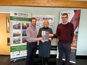 Supporting image for story: Shropshire businesses in pledge of support to vital charity in county 