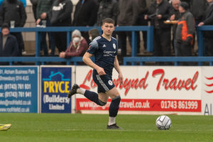 Brad Bood running down the wing. (photo Kieren Griffin)