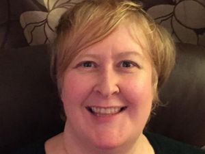 Supporting image for story: Tributes to 'warm and kind' former Star journalist Catherine after Covid-19 death