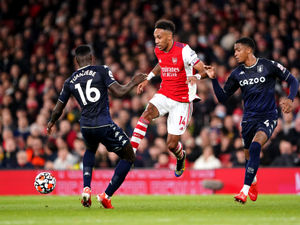 Supporting image for story: Arsenal 3 Aston Villa 1 - Report 