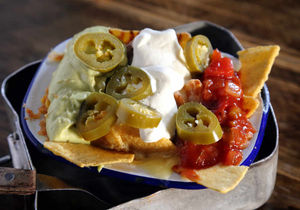 Bountiful bowl – Smoke Stop nachos