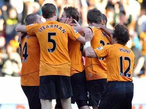 Supporting image for story: Mick McCarthy salutes Wolves fans