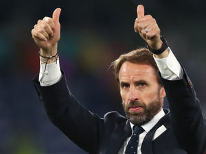 Supporting image for story: Steve Cotterill: England were unlucky 