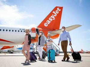 Supporting image for story: EasyJet to resume flights on half its routes by end of July