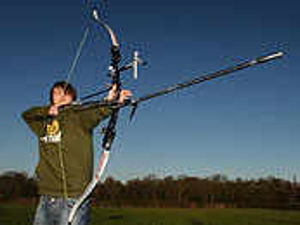 Supporting image for story: Teenage archer on target with UK title