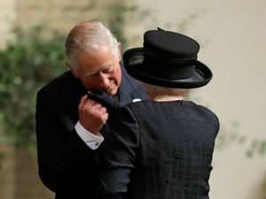 Supporting image for story: King Charles III will decide Royal Family's mourning period over Queen's death