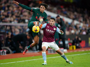 Supporting image for story: Aston Villa 1 Liverpool 3 - Report 