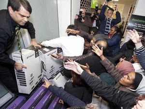 Supporting image for story: Black Friday: More in West Midlands willing to part with cash