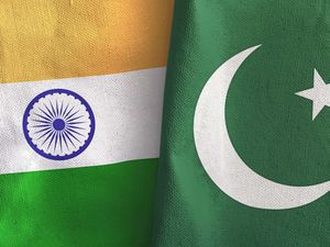 India and Pakistan flags