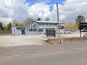 Supporting image for story: Man seeks refuge in pub after being stabbed in car park outside