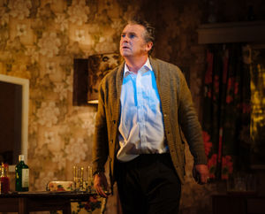 Shane Richie in The Entertainer