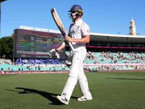 Supporting image for story: The future of England cricket – Sir Alastair Cook raves over Jacob Bethell