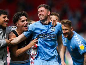 Supporting image for story: Shrewsbury Town complete the signing of midfielder Jordan Shipley