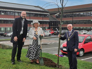 Supporting image for story: Council plants tree to mark Queen’s Platinum Jubilee celebrations