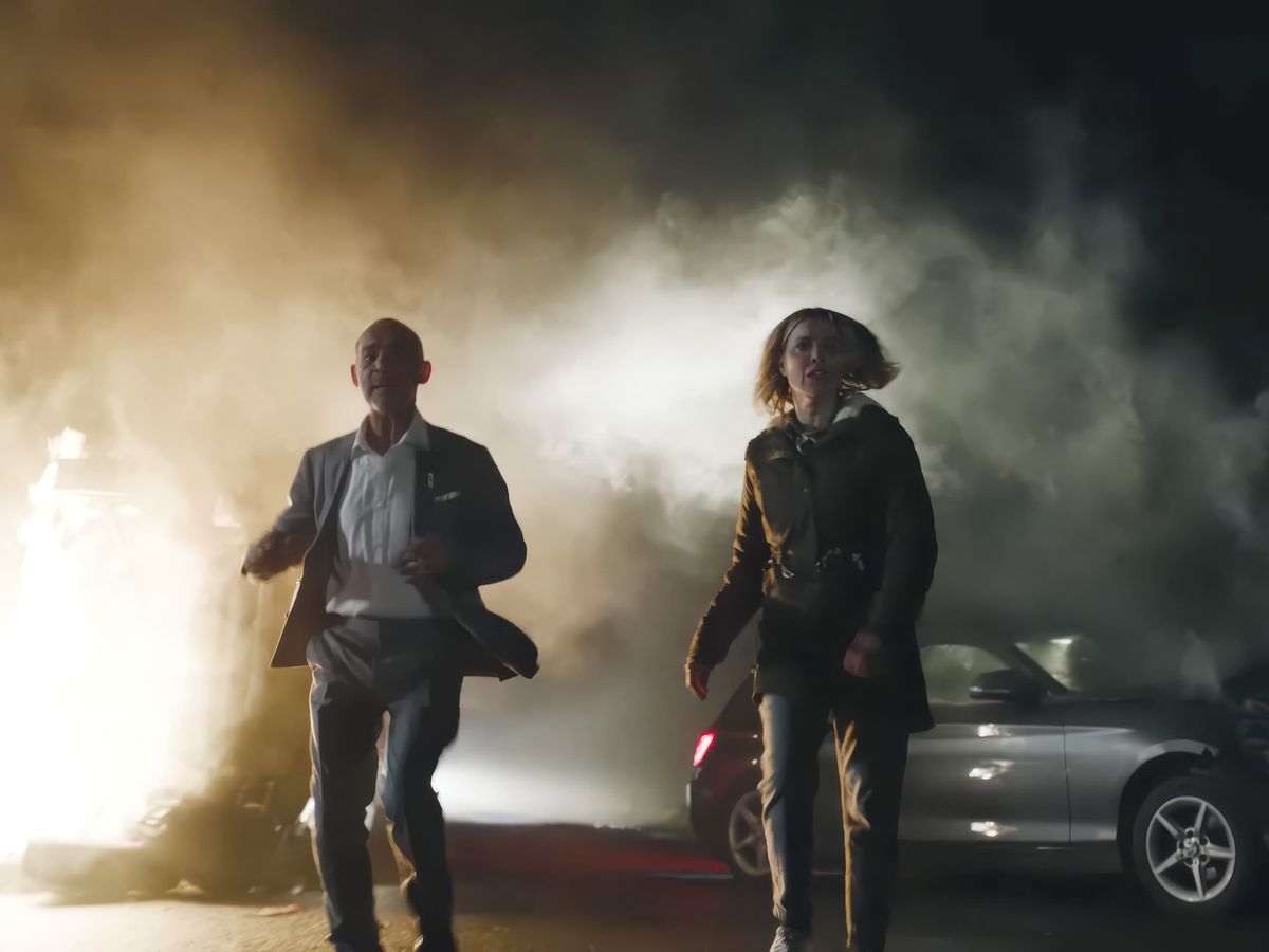 Major Corrie and Emmerdale characters die during crossover episode