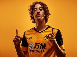 Supporting image for story: Fabio Silva: The expert take on Wolves' club-record signing