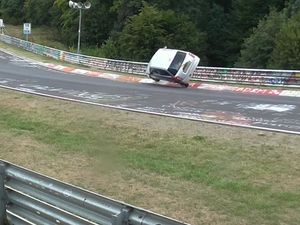 Supporting image for story: Daihatsu driver makes incredible Nürburgring save